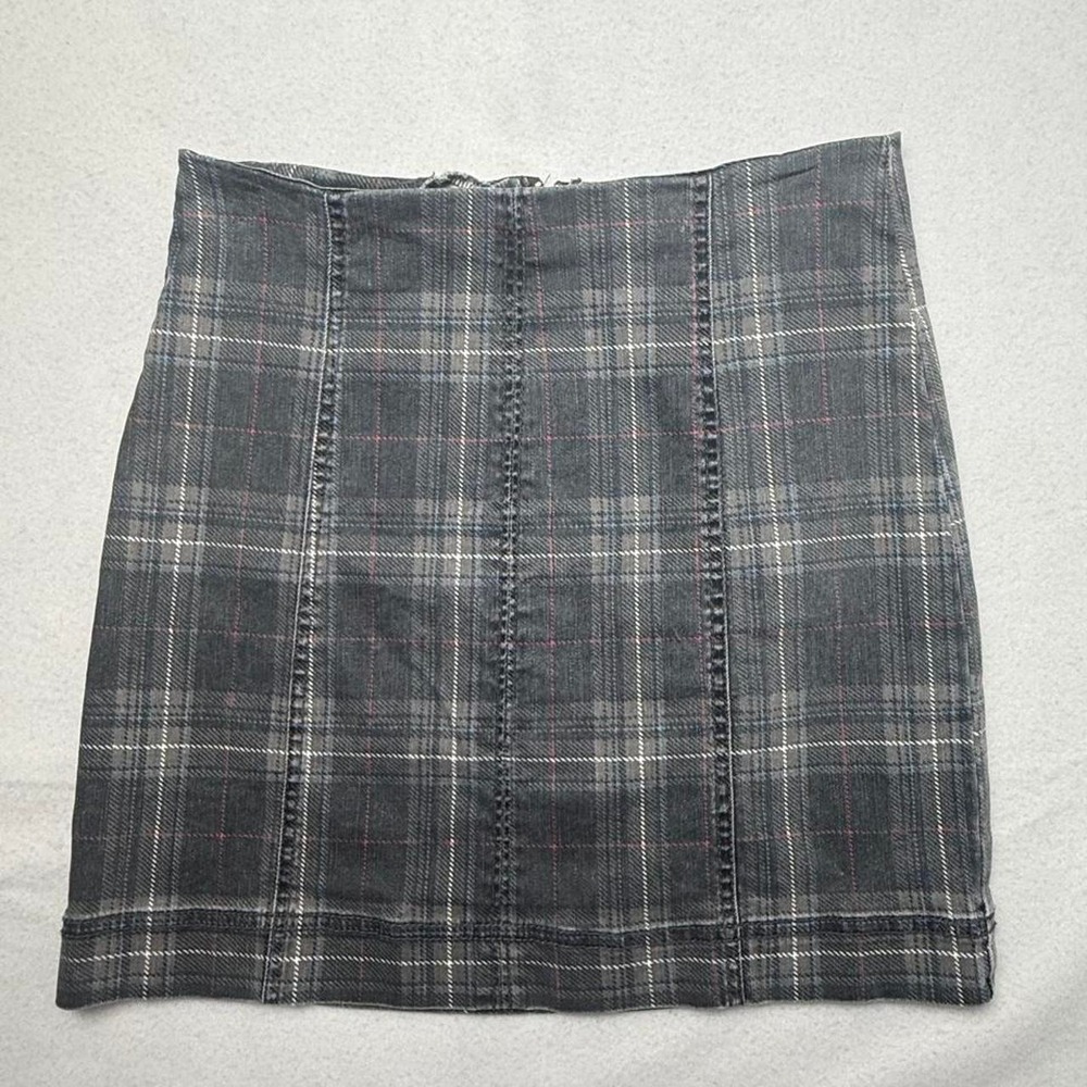 Tinseltown Gray Plaid Mini Skirt High Waisted Denim Zip Back Size 1 MYB026637B